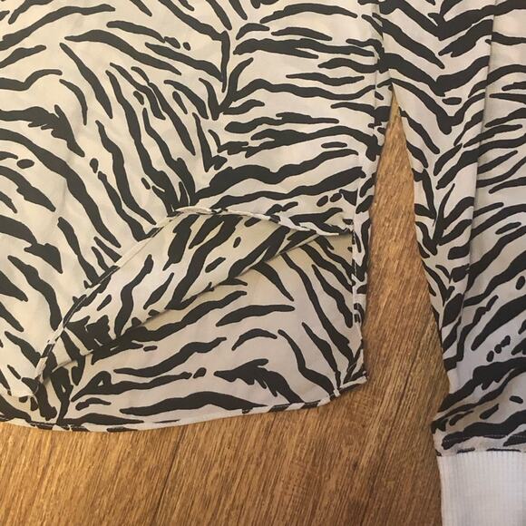 Rebecca Taylor Black and Cream Zebra Animal Print Silk Long Sleeve Blouse Size 2 - Picture 8 of 15